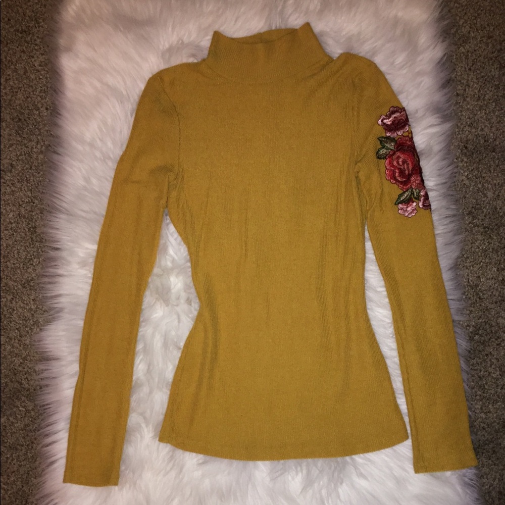 Yellow turtleneck top